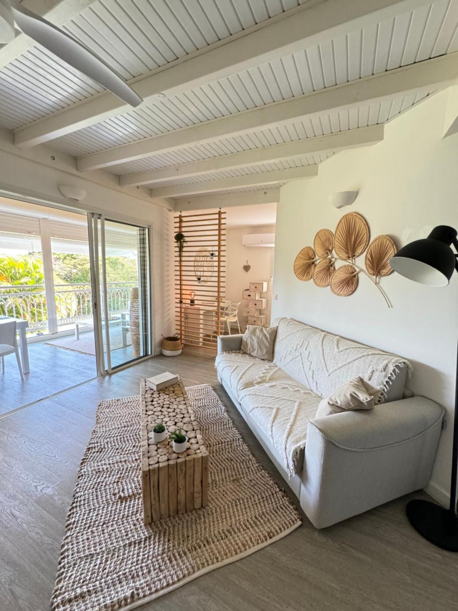 Pitaya - T3 Cosy En Duplex Avec Cuve Apartman Saint-Francois  Kültér fotó